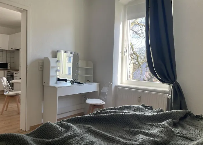 Gemütliches Mansarden-apartment Mit 2 Schlafzimmern&separater Küche Apartment