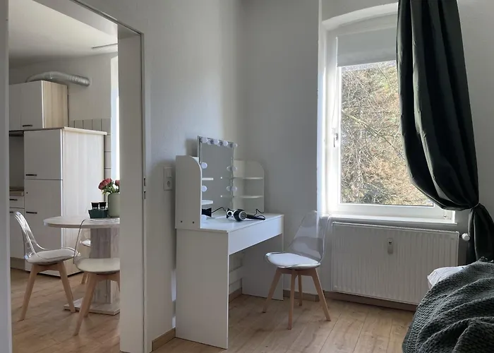 Apartment Gemütliches Mansarden-apartment Mit 2 Schlafzimmern&separater Küche Herne